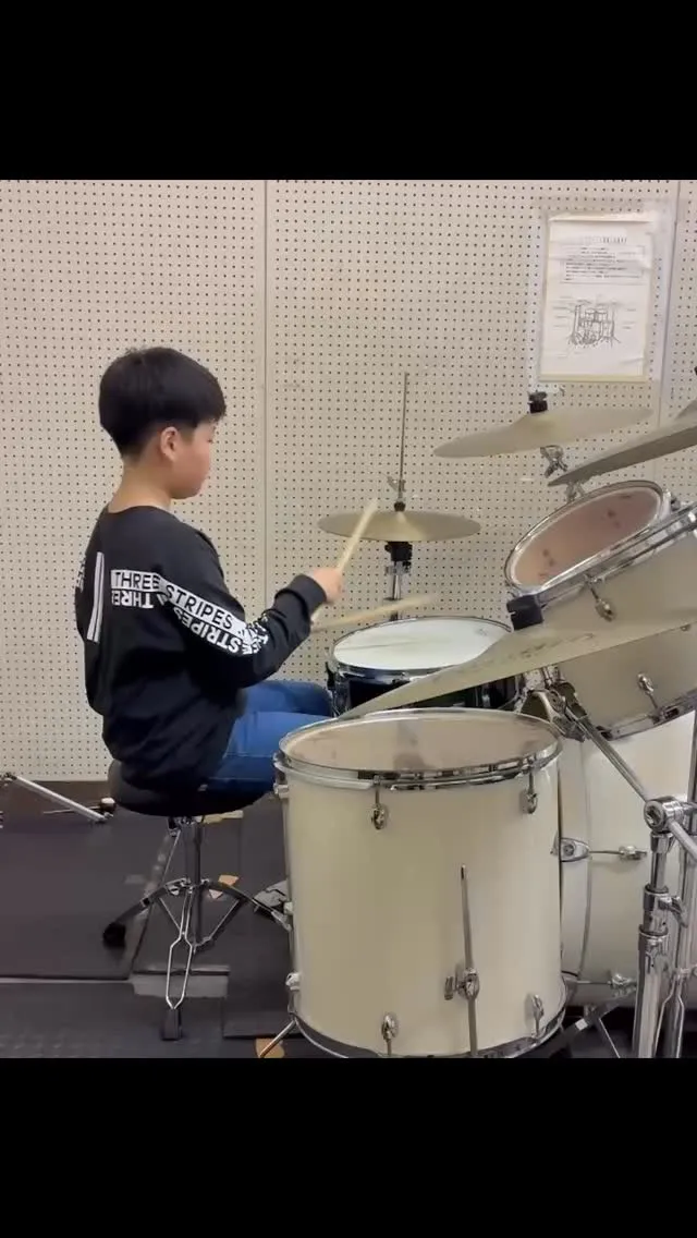 ドラム教室　リズム教室