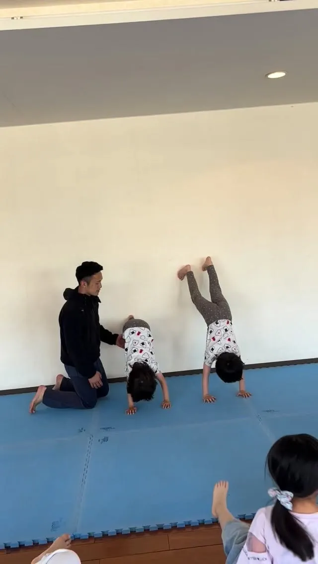 アクロバット教室　バク転教室