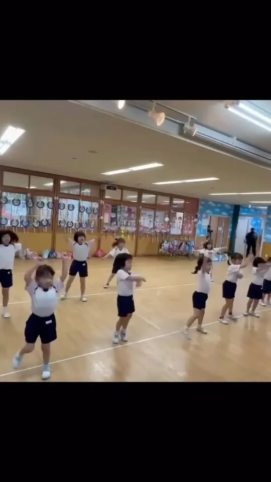 課外授業　キッズダンス